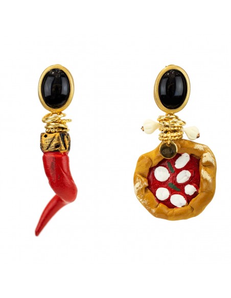 Orecchini con corno e pizza