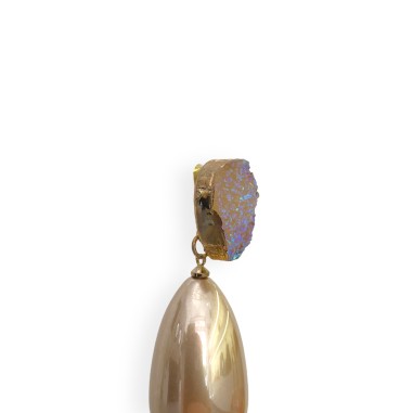 Orecchini con goccia perlata