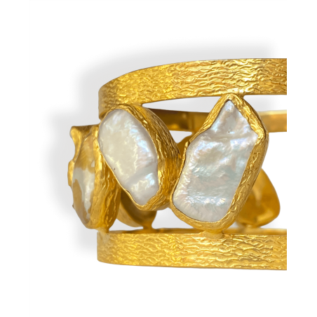 Bracciale in ottone con perle scaramazze