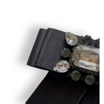 Spilla con fiocco nero 2