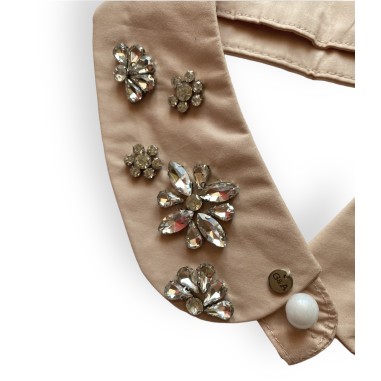 Colletto gioiello rosa nude