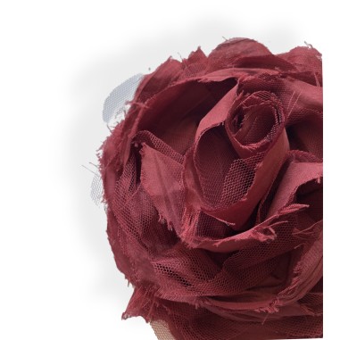 Spilla floreale bordeaux