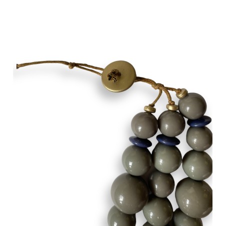 Collana multifili verde oliva