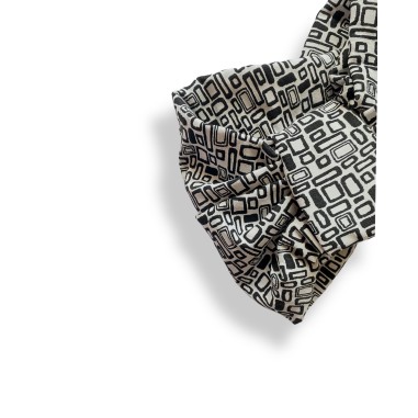 Turbante a fantasia bianco e nero